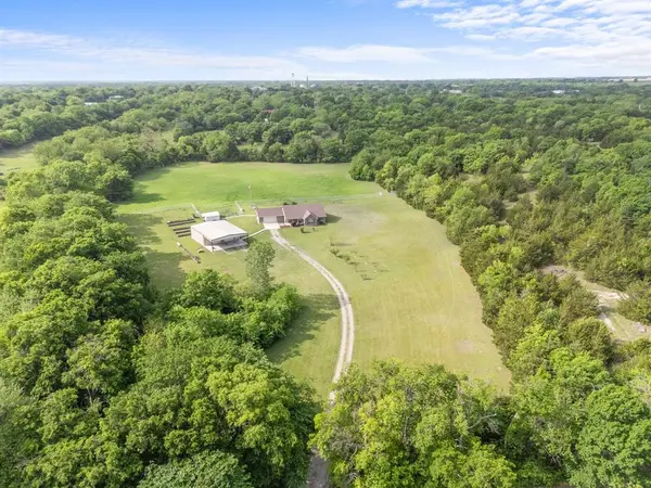 254 Jackson Road, Whitewright, TX 75491