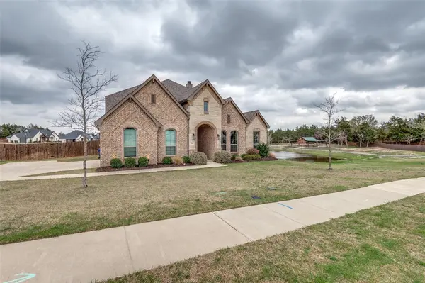 7441 Desert Willow Lane, Ovilla, TX 75154