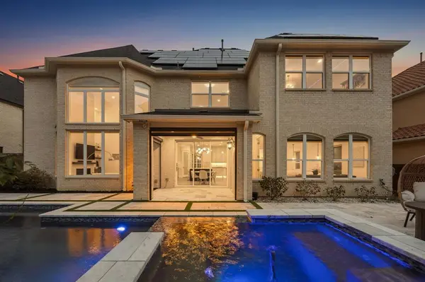 466 Dancing Water Drive, Frisco, TX 75036