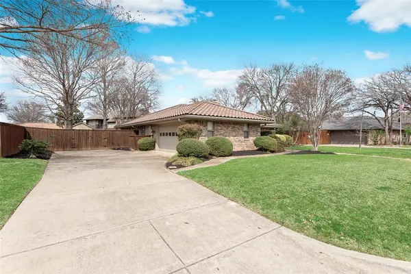 219 Indian Creek Drive, Trophy Club, TX 76262