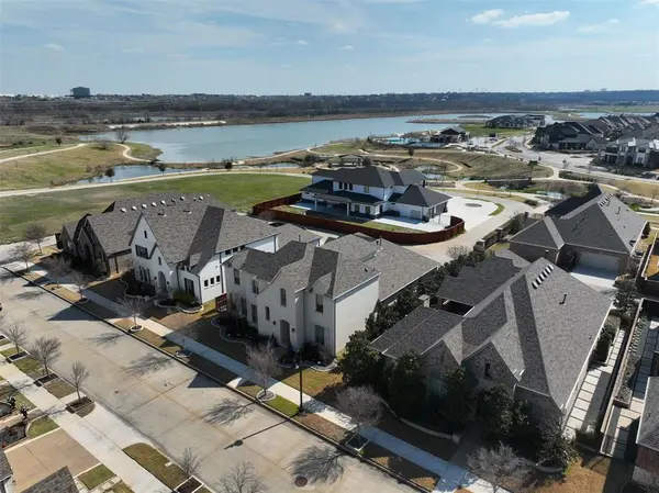 1910 Green Jasper Place, Arlington, TX 76005