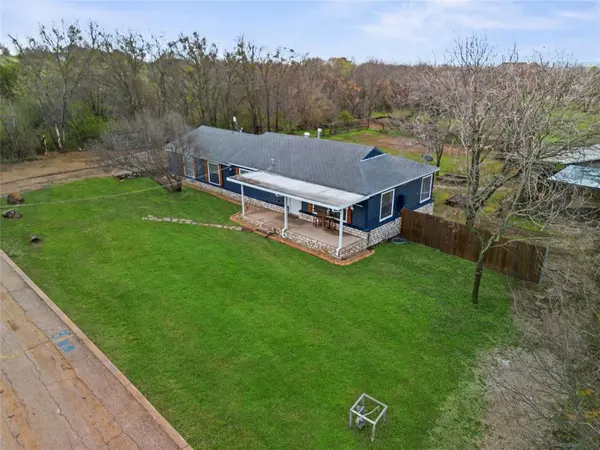 308 Carroll Street, Aledo, TX 76008