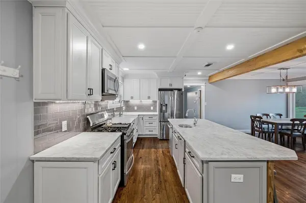 308 Carroll Street, Aledo, TX 76008