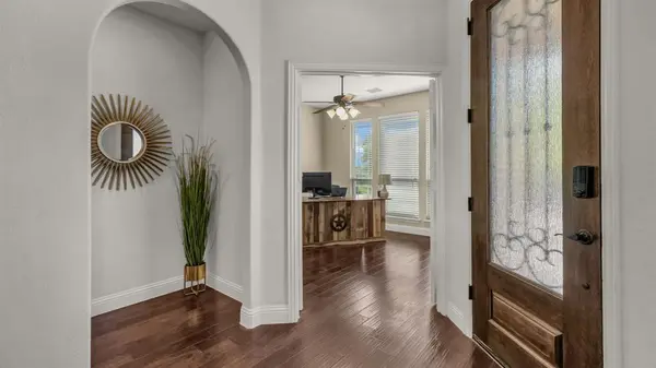 413 Sagebrush Drive, Aledo, TX 76008