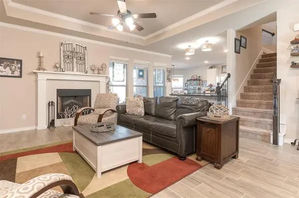 145 Mockingbird Hill Drive, Joshua, TX 76058