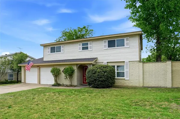 2823 Ermine Way, Farmers Branch, TX 75234