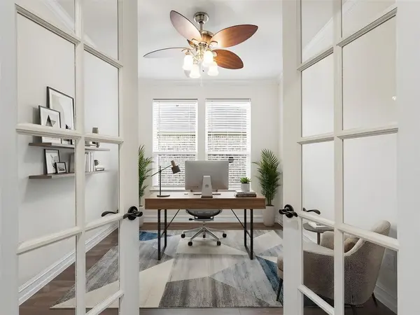 948 Memorial Drive, Little Elm, TX 76227