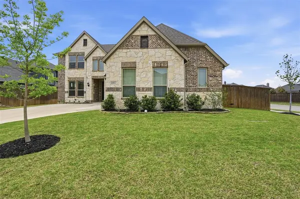 4002 Grove Valley Road, Midlothian, TX 76065