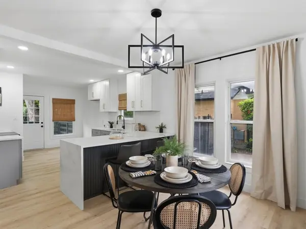 3020 Yucca Avenue, Fort Worth, TX 76111