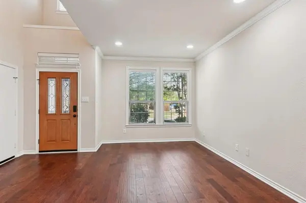 712 Marina Vista Drive, Lewisville, TX 75056