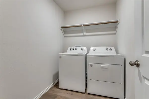 1604 Knoll Crest Drive, Kaufman, TX 75142