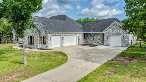 115 Post Oak Way, Weatherford, TX 76087