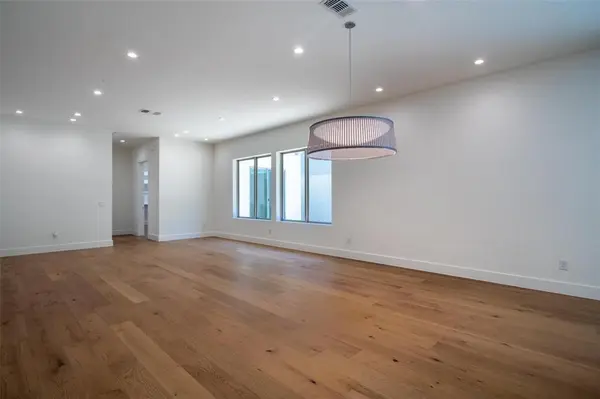 3344 Walchard Court, Dallas, TX 75229