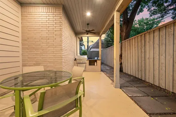 6811 Del Norte Lane, Dallas, TX 75225