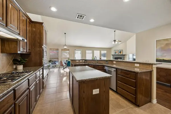 1500 Pillar Bluff Way, Mckinney, TX 75072