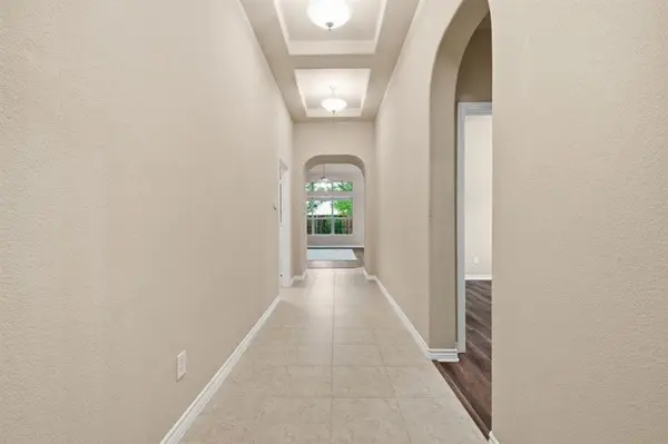 1308 Isabella Lane, Savannah, TX 76227