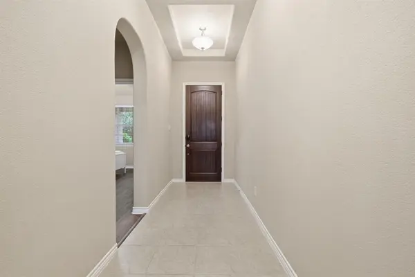 1308 Isabella Lane, Savannah, TX 76227