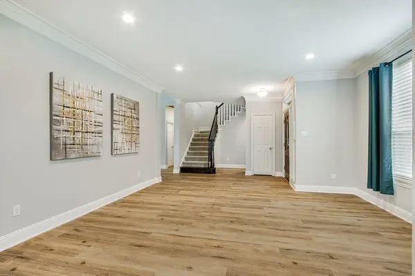 2813 Mesa Court, Hurst, TX 76054