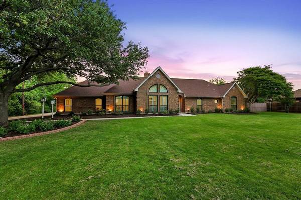 2400 Emerald Circle, Southlake, TX 76092