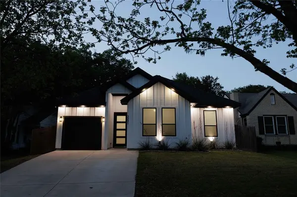 3231 Fairview Avenue, Dallas, TX 75223