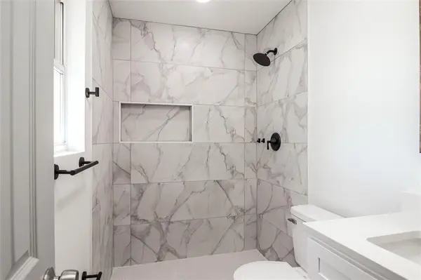 2105 Tiehack Lane, Garland, TX 75044