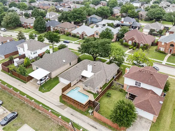 1138 Holly Drive, Carrollton, TX 75010