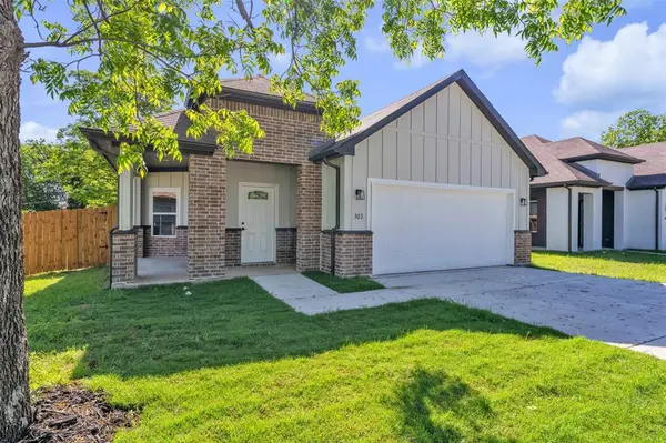 303 Pemberton Street, White Settlement, TX 76108