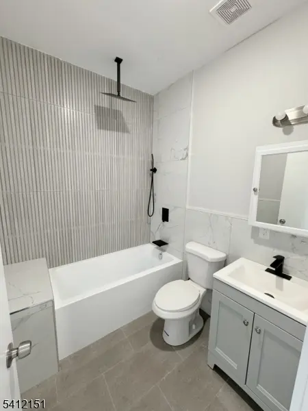 47 Aldine St, Newark City, NJ 07112