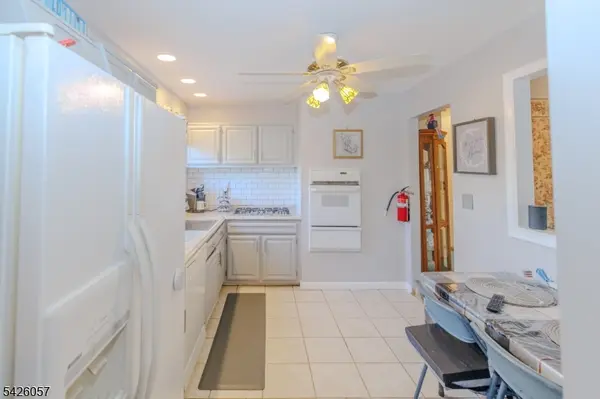 286 Harris Ave, Middlesex Boro, NJ 08846