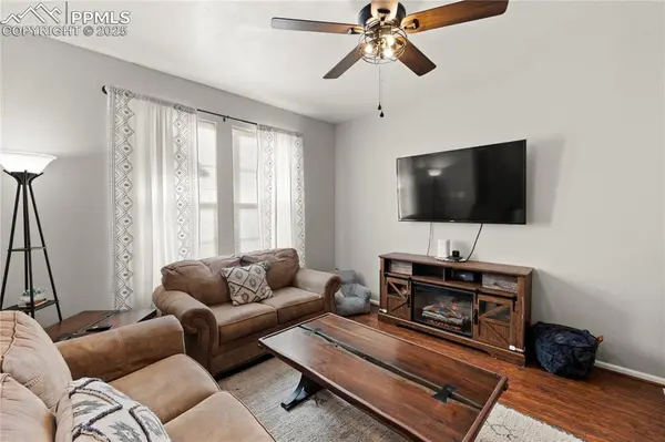 2220 Whale PT, Colorado Springs, CO 80951