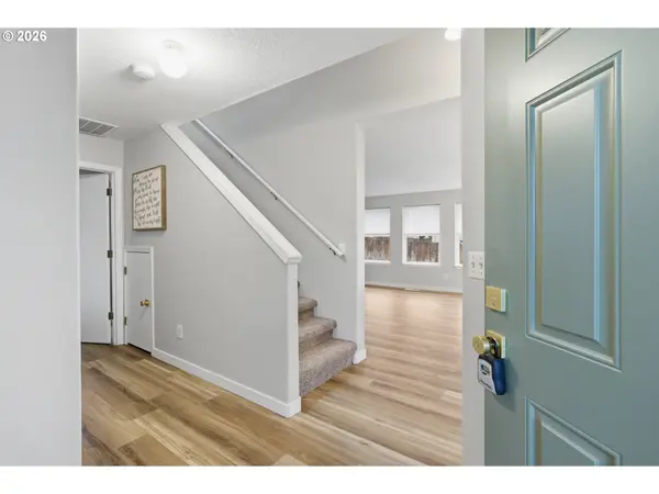 18974 SW CHRISTOPHER DR, Beaverton, OR 97003