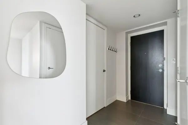 1111 10 ST SW #2304, Calgary, AB T2R 1E3