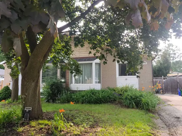 349 Browndale CRES, Richmond Hill, ON L4C 3J3