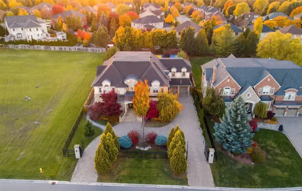 80 Callaway CT, Vaughan, ON L4J 8K9