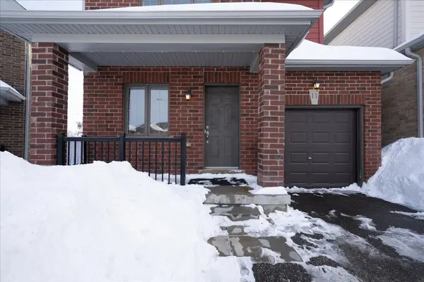 11 Bedford Estates CRES, Barrie, ON L4N 9K5