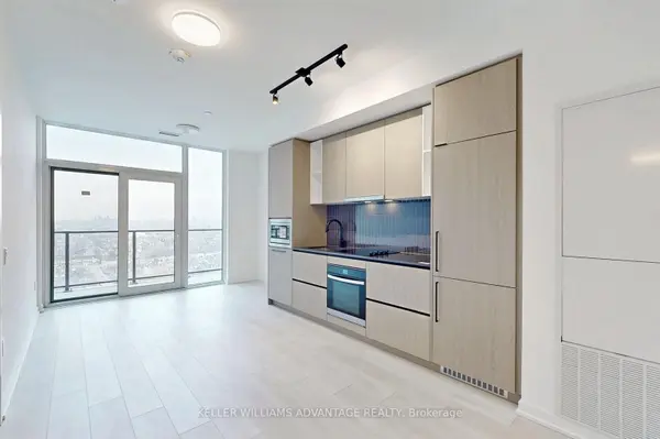 10 Graphophone GRV #2407, Toronto W02, ON M6H 2A6