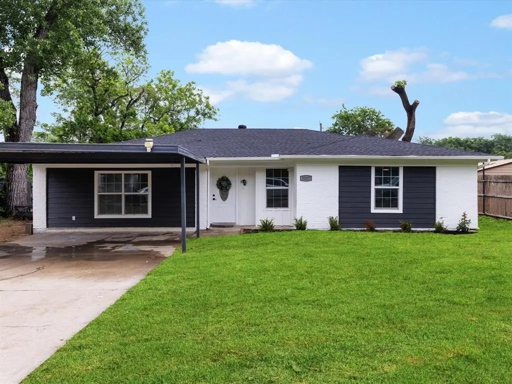 5217 Nell Street, Fort Worth, TX 76119
