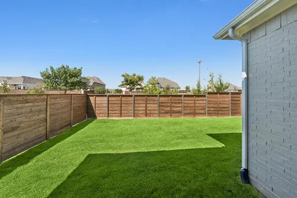 1905 Hazel Lily Run, Mesquite, TX 75181