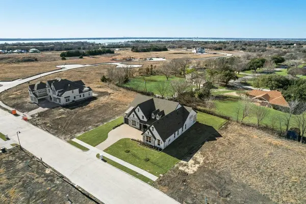 529 Fallen Timber Drive, Heath, TX 75126