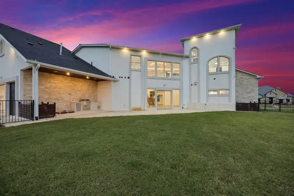 1933 Noe Boulevard, Heath, TX 75126