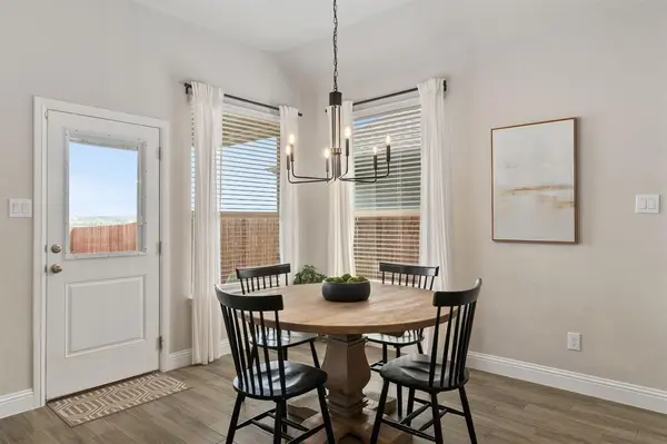 1125 Knightsbridge Road, Argyle, TX 76226