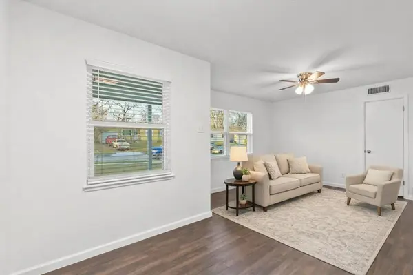 2516 Albemarle Drive, Farmers Branch, TX 75234