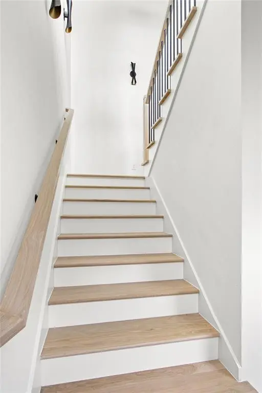 2413 Vagas Street, Dallas, TX 75219