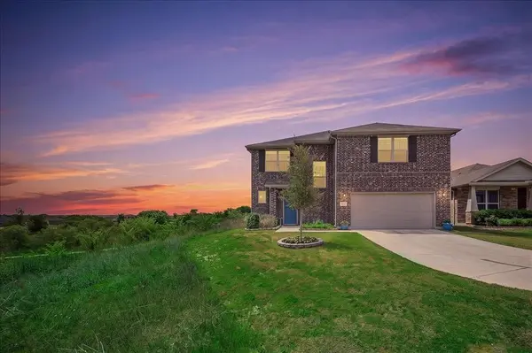 10905 Golden Barrel Court, Fort Worth, TX 76108