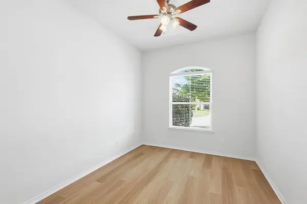 10325 Lastrup Drive, Fort Worth, TX 76177