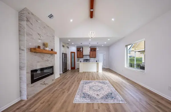 311 Heather Run, Woodway, TX 76712