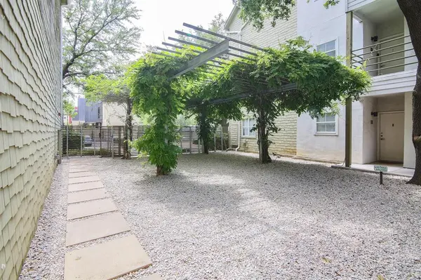 4111 Cole Avenue #26, Dallas, TX 75204