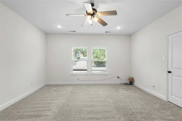 2625 Austin Drive, Granbury, TX 76048