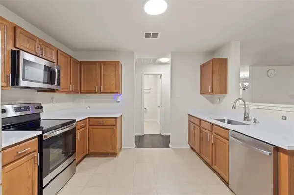 2817 Lake Terrace Drive, Wylie, TX 75098