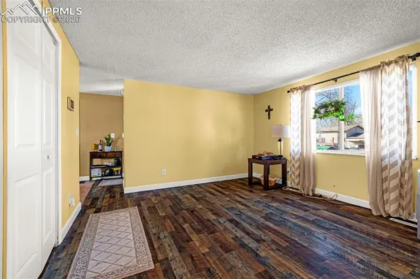 115 Cherry CIR, Fountain, CO 80817